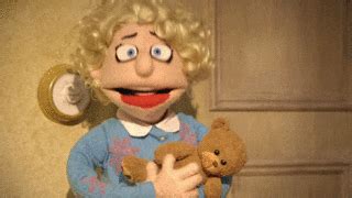 That Golden Girls Show! Puppets Recreate Iconic TV Moments as GIFs ...