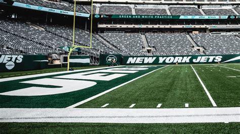 New Turf Installed At MetLife Stadium, Home Of New York Giants, Jets ...