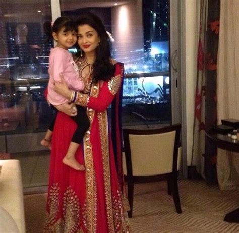 Aaradhya Bachchan Birthday Bash 2014 Photos - FilmiBeat