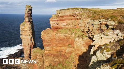 [UK] - Old Man of Hoy: Climbing 'tat' to be removed from Orkney sea ...