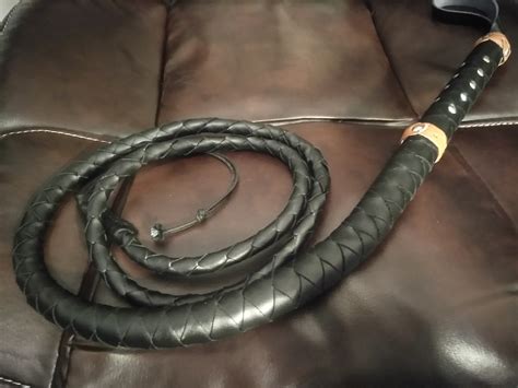 9ft Genuine Leather Bullwhip. Good Quality Bullwhip With Free Shipping ...