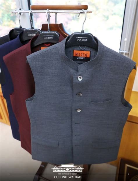 Modi jackets or Nehru jackets? Company that makes them clarifies - Rediff.com India News