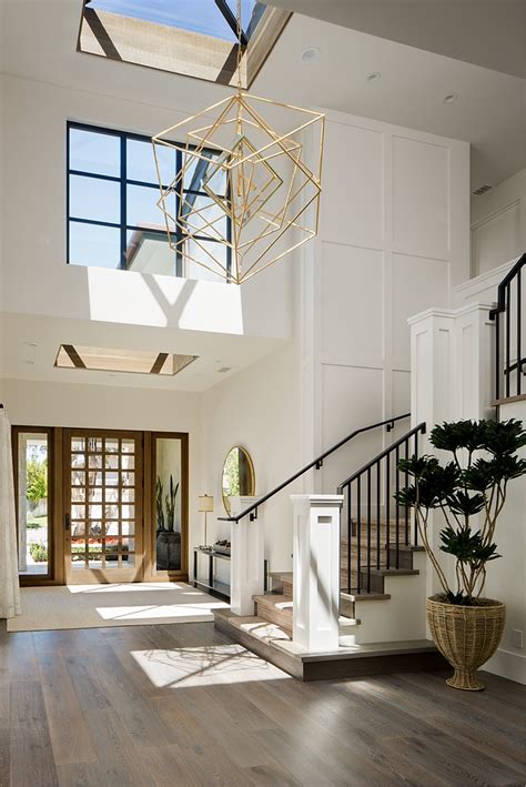 California Home with Tailored Interiors - Home Bunch Interior Design Ideas