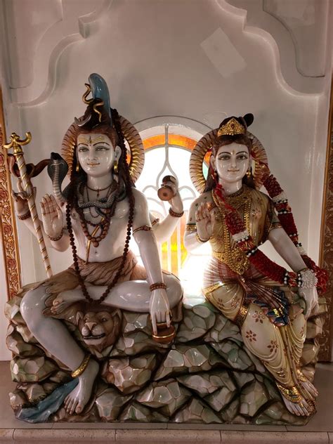 Lord Shiva Bhajans & Chants – Triveni Mandir