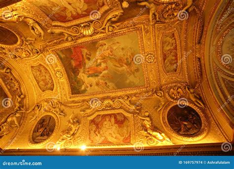 Beautiful Roof Decoration of Louvre Museum in Paris Editorial Stock Image - Image of roman, love ...