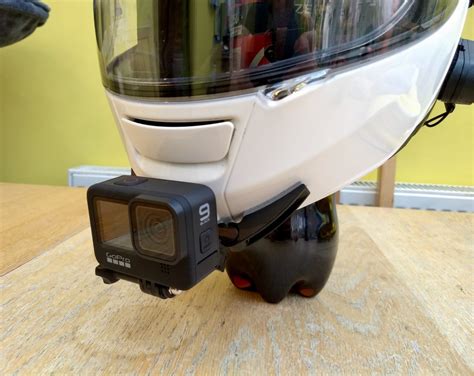 How To Mount A Gopro Your Motorcycle Helmet | Reviewmotors.co