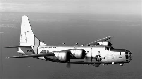 PB4Y-2 Privateer: The B-24 Liberators Seafaring Brother - Jets ’n’ Props