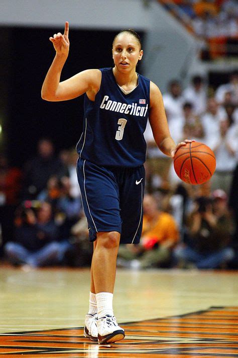 diana taurasi | Diana Taurasi | Uconn womens basketball, Basketball ...