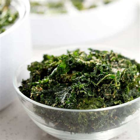 Kale Chips (Dehydrator recipe) | The Honest Spoonful