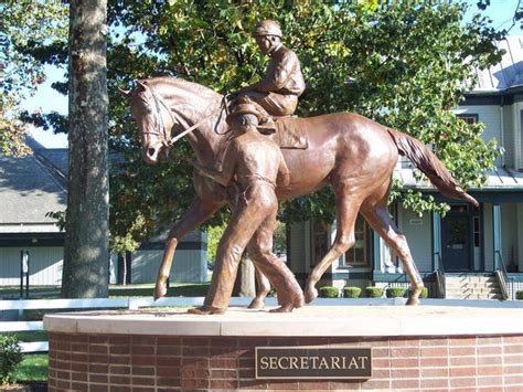 Secretariat statue by lonerider26 on deviantART