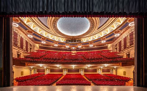 Photos: Golden Gate Theatre finishes gorgeous new interior renovation ...