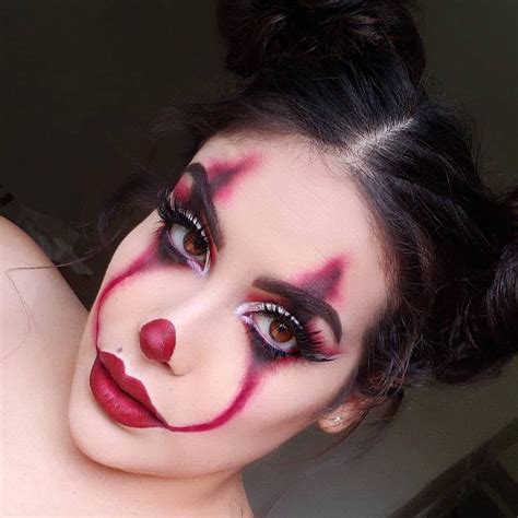 Glam Clown Makeup Halloween Makeup Pennywise Makeup @brittanymcastaneda | Maquiagem halloween ...