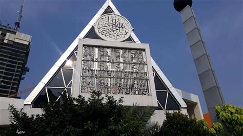 Inilah 10 Masjid dengan Arsitektur Modern di Indonesia