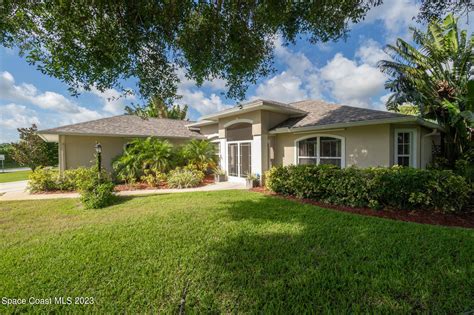 720 S Easy St, Sebastian, FL 32958 | Trulia