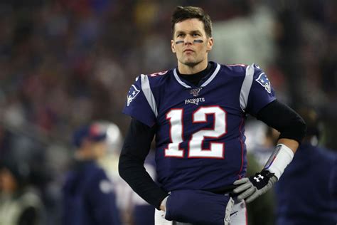 Tom Brady's rookie card sells for record $1.32 million - The Athletic