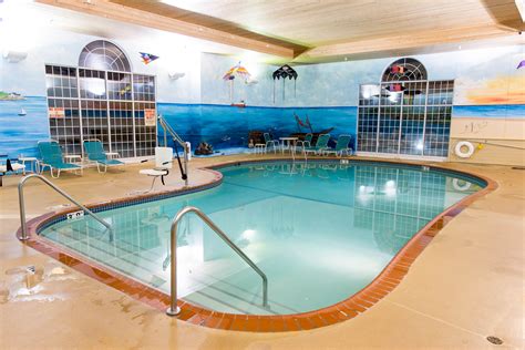 Marquette Michigan Hotel Deals | Comfort Suites Marquette