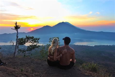 Best Adventure Travel Destinations for Couples 2019