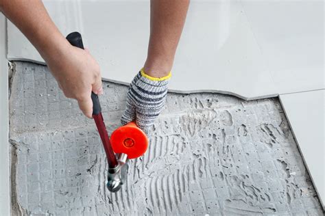 How to replace a cracked tile - Cottage Life