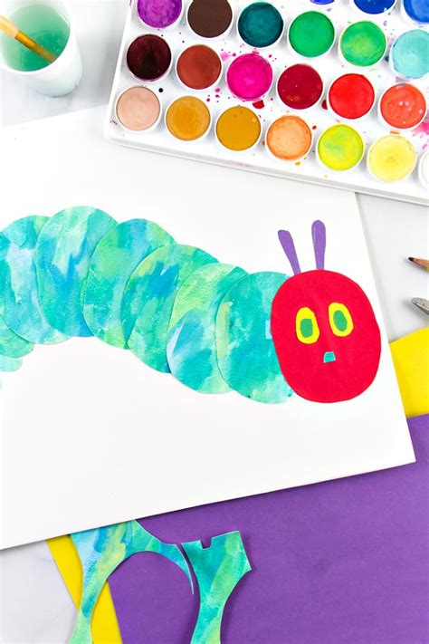 Easy Very Hungry Caterpillar Mixed Media Craft • Kids Activities Blog