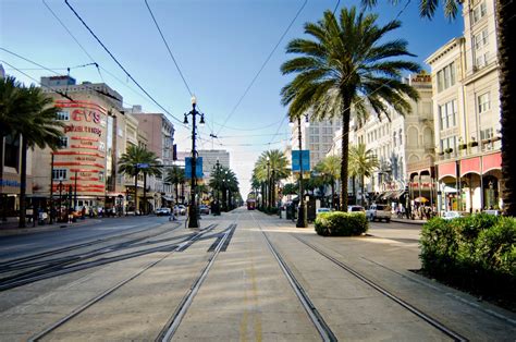 New Orleans Street Adventures - Canal Street | Experience New Orleans!