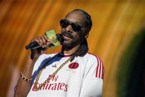 Snoop Dogg Umumkan Nama Album Barunya “From Tha Streets 2 Tha Suites ...