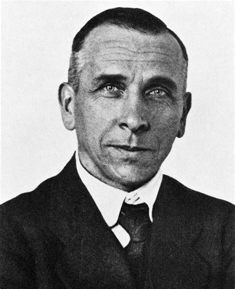 File:Alfred Wegener ca.1924-30.jpg - Wikipedia, the free encyclopedia