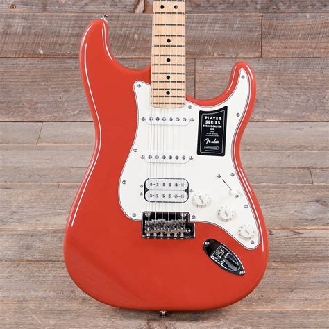 Fender Limited Edition Player Stratocaster HSS Fiesta Red w/Matching H ...