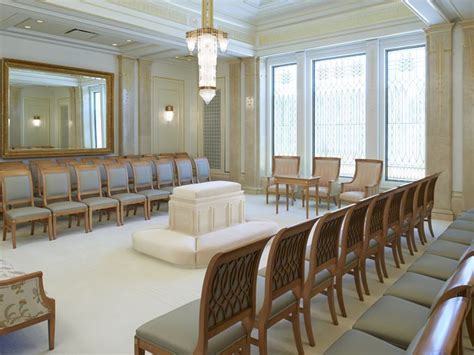 Sealing Room in the Phoenix, Arizona LDS Temple | Lds temples, Temple ...