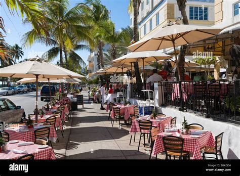 Restaurant on Ocean Drive in the Art Deco district, South Beach, Miami Beach, Gold Coast ...