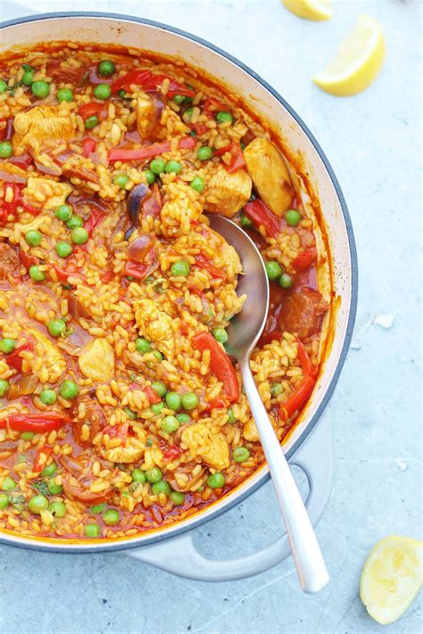 Easy One Pot Chicken and Chorizo Paella | Recipe | One pot chicken, Paella recipe, Ramen dinner