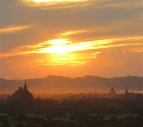 Myanmar Photo Guide and Travel Tips