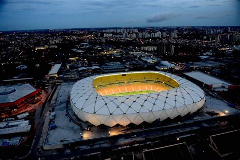 Brasil inaugura Arena da Amazonia, octavo estadio para Copa del Mundo