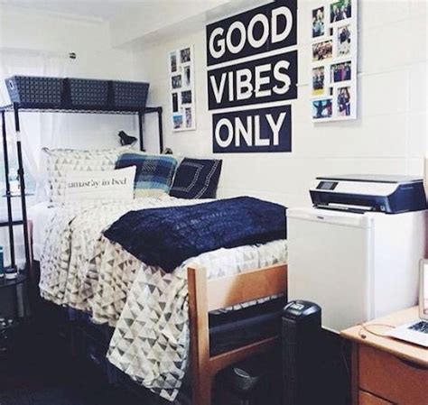 20+30+ Dorm Room Ideas For Boys – HOMYRACKS