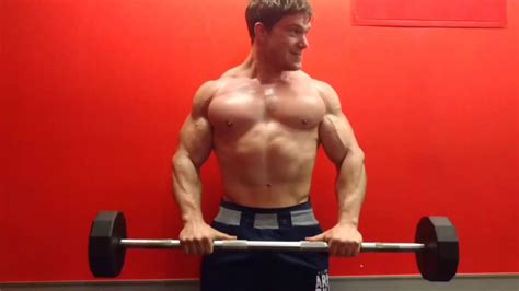 Reverse barbell curls - YouTube