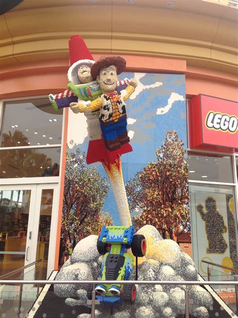 Disneyland Lego Store - find out