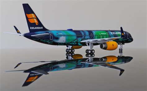 Photos:Icelandair Boeing 757-200 Hekla Aurora Geminijets - DA.C