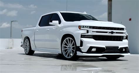 2020 Chevy Silverado Lowered on Vossen Wheels Has Aero Kit - autoevolution