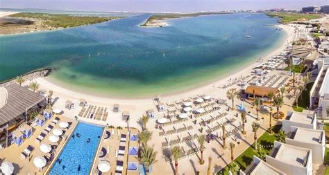 12 Best Beaches in Abu Dhabi | PlanetWare