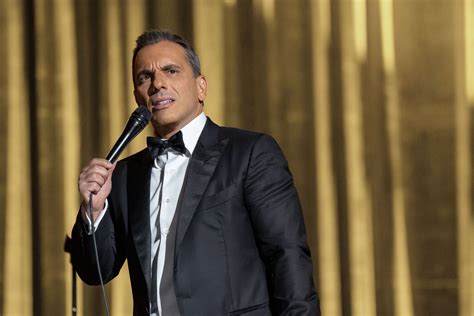 ‘Sebastian Maniscalco: Is It Me?’ review: In great new special, comedian revives old-time Vegas ...