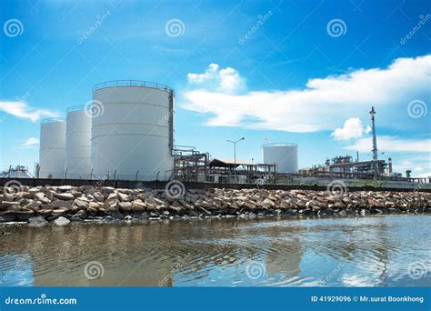 Large Natural Gas Storage Tanks Stock Photo - Image of equipment, dangerous: 41929096