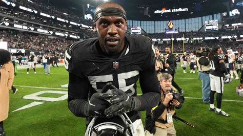 Raiders DE Chandler Jones arrested in Las Vegas on allegations of stealing items from outside of ...