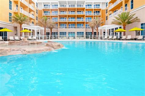 Hilton Garden Inn | Fort Walton Beachfront Luxury Hotel, Lazy River