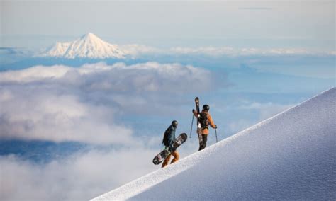 10 Best Ski Resorts in New Zealand (2023-24)