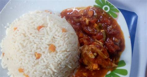 White rice and chicken stew Recipe by Diana Asare - Cookpad