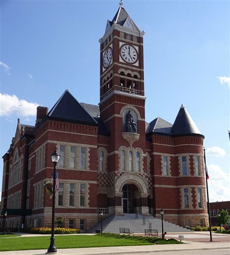 Hardin County Courthouse | Eldora, IA | Caleb O | Flickr