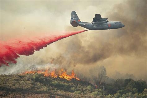 Fire retardant drop had role in firefighter’s death in California | Nation and World | News