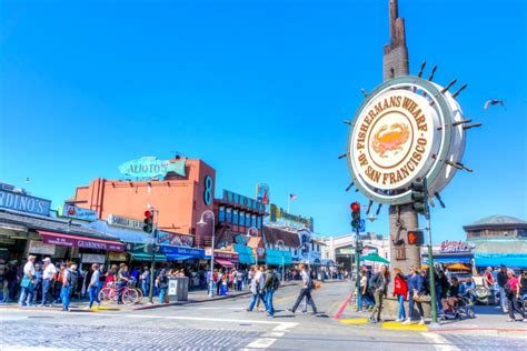 Fisherman's Wharf, for lovers of the sea - easyVoyage