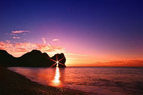 Durdle Door Sunrise - Golden Arches on the Jurassic Coast