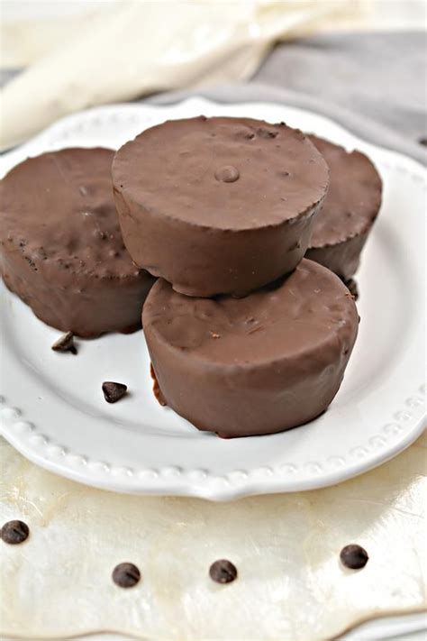 Keto Ding Dongs - Super Yummy Low Carb Copycat Hostess Ding Dongs Recipe | Chocolate Treats For ...