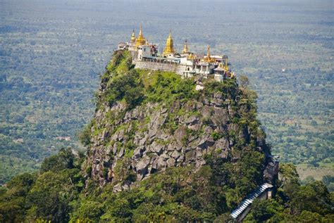 13 Fascinating Temples in Myanmar That You Shouldn't Skip